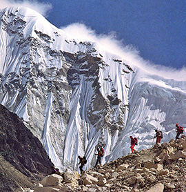 Trekkeurs dans la région de l'Everest